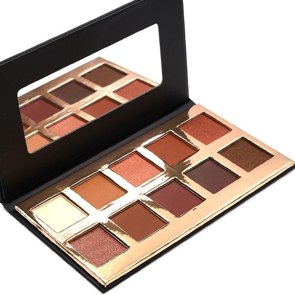 Crown Brush Fuego Eyeshadow Palette - Picture 2 of 13